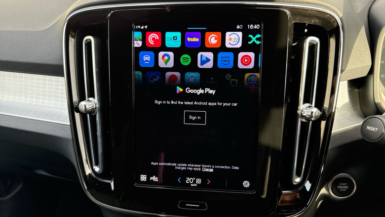 Volvo XC40 2.0 B3P Core 5dr Auto Petrol Estate